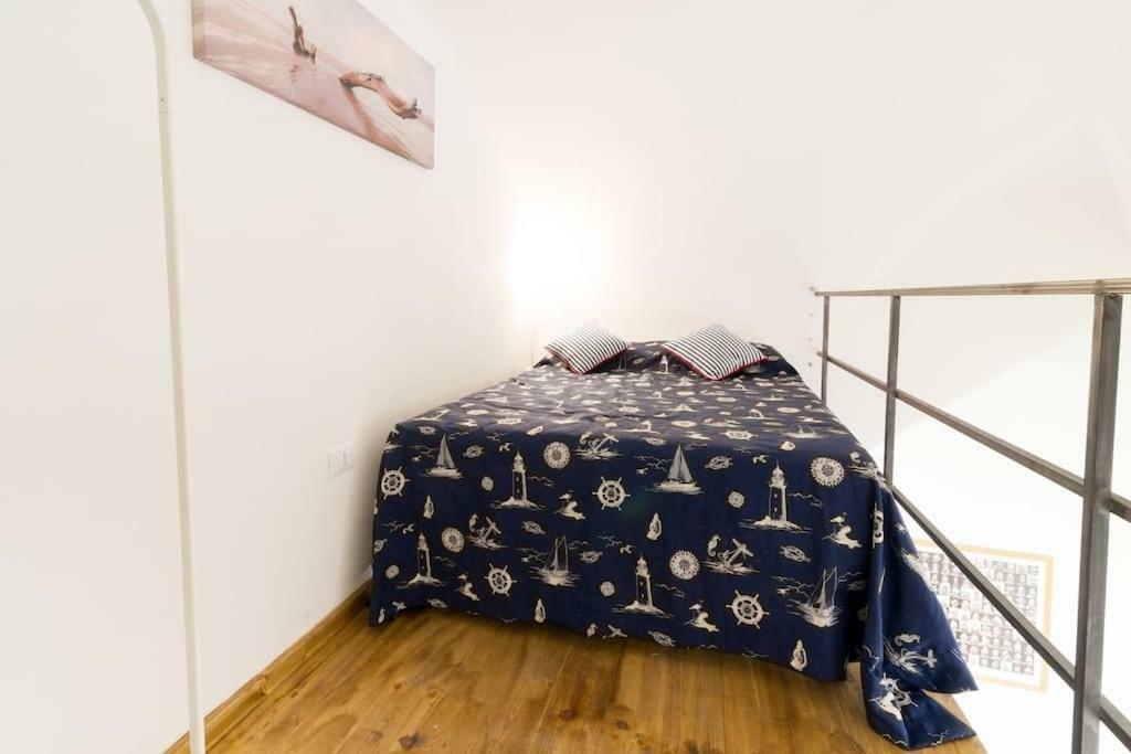 Ferienwohnung Miniloft Rosso - Mini-Loft Sanremo Centro. Wifi & Aria Condizionata Exterior foto